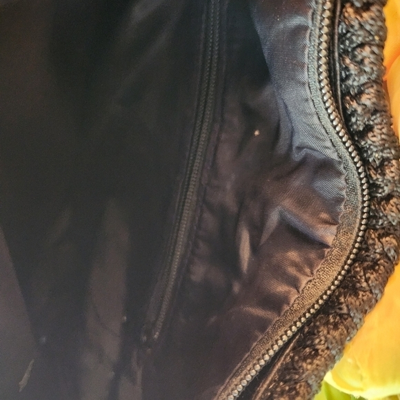 Womens crochet hand bag - Picture 8 of 9